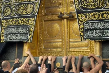 4 Star 12 Nights Easter Holidays Umrah Package