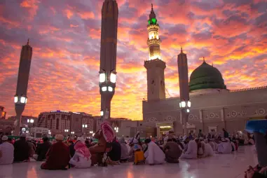 4 Star 12 Nights Easter Holidays Umrah Package