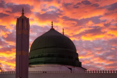 4 Star 7 Nights Easter Umrah Package