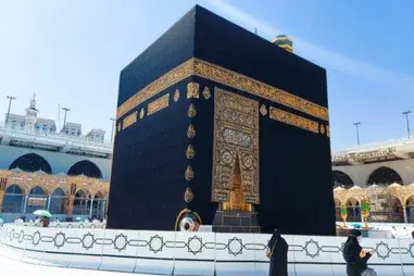 3 Star 10 Nights July Umrah Package