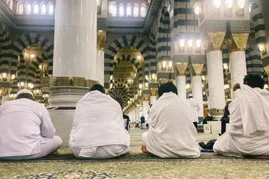 4 Star 10 Nights July Umrah Package