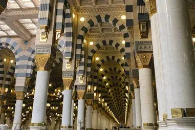 4 Star 14 Nights July Umrah Package