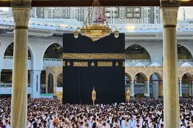 4 Star 14 Nights February Umrah Package